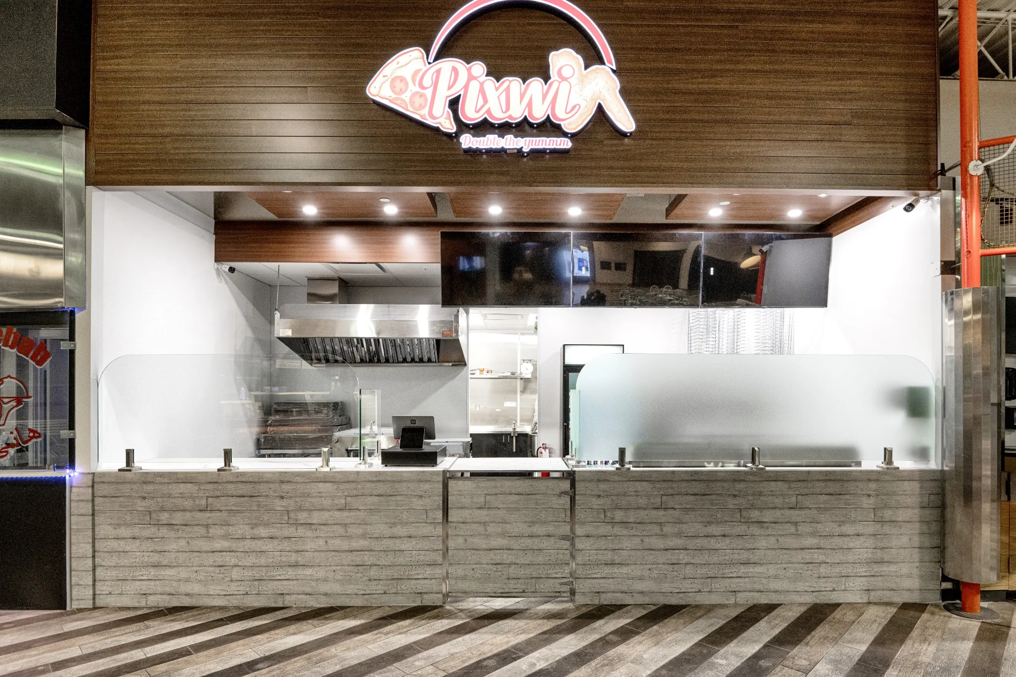 Retail & service spaces — metal for your format